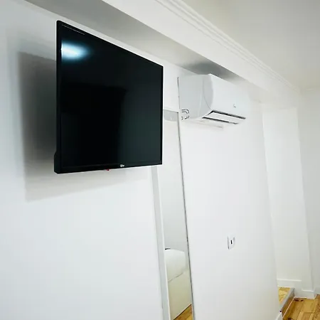 Pensamento 4 - 1º Andar リスボン